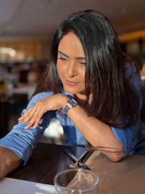 मधुरिमा तुली का कुर्ती लुक बना नया फैशन मंत्र