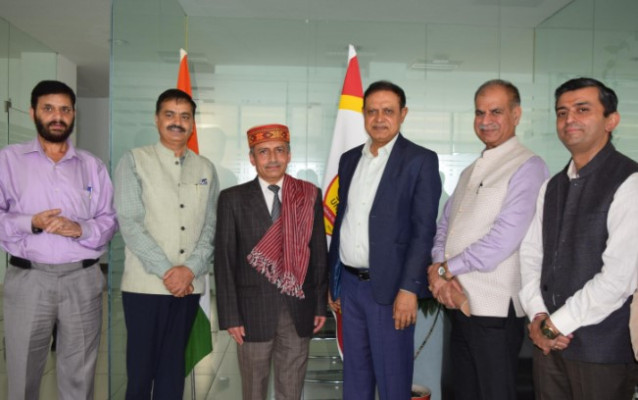 डॉ. देविंदर शर्मा ने संभाला एपीजी शिमला यूनिवर्सिटी के कुलपति का पदभार