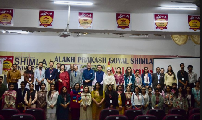 एपीजी शिमला यूनिवर्सिटी में एफडीपी का आगाज: शिक्षकों को किया जा रहा सशक्त
