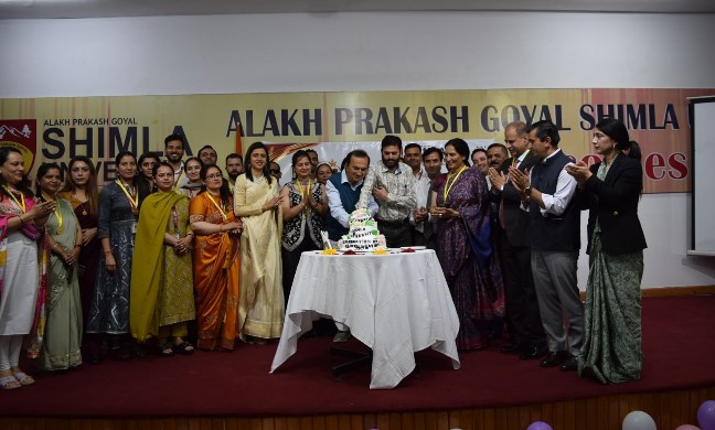 एपीजी शिमला विश्वविद्यालय ने मनाया 14वां स्थापना दिवस और शिक्षक दिवस