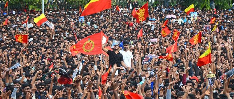 आरसीबी चिन्नास्वामी स्‍टेडियम भगदड़ में जान गंवाने वालों को देगी 25 लाख