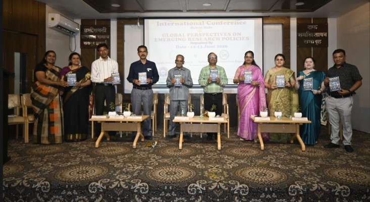 अग्रसेन महाविद्यालय में अंतर्राष्ट्रीय कॉन्फ्रेंस का भव्य समापन; डिजिटल मीडिया पर पुस्तक का विमोचन