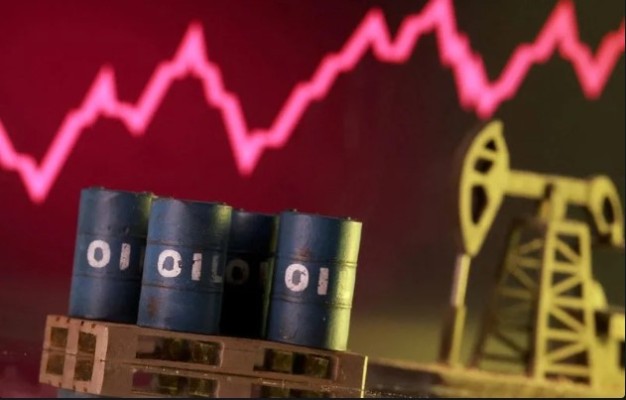 वैश्विक तेल संकट: IEA की 182 मिलियन बैरल की रिकॉर्ड रिलीज से बाजार में हलचल