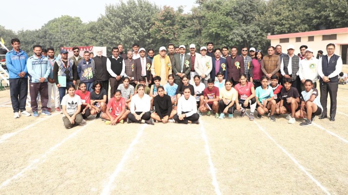 सीआरएम जाट कॉलेज बना गुजविप्रौवि वार्षिक खेल प्रतियागिता का चैंपियन