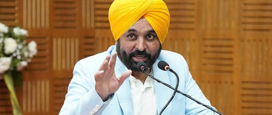 मान सरकार ने ड्रग्स नेटवर्क पर तीन उप अधीक्षकों सहित 25 अधिकारी किए निलंबित