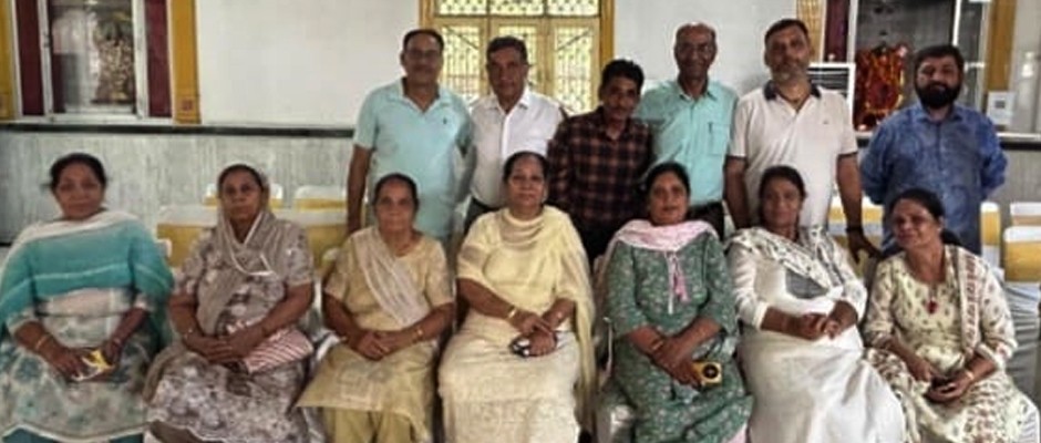 हरसिंहपुरा की पंजाबी बेटियां, क्यूं बार बार पूछती हैं गांव का हाल