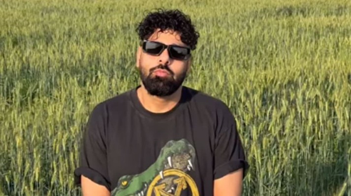 आपत्तिजनक गीत पर हरियाणा पुलिस का शिकंजा: गायक बादशाह के खिलाफ FIR और LOC की प्रक्रिया शुरू