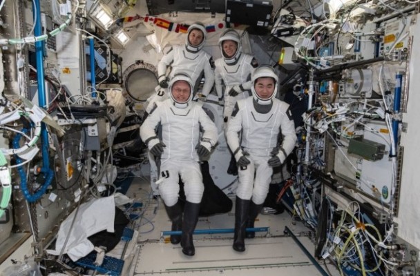 अंतरिक्ष इतिहास का पहला 'मेडिकल रेस्क्यू': ISS से 4 यात्री सुरक्षित वापस लौटे