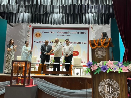 TITS में "G20 स्मार्ट फ्यूचर" पर राष्ट्रीय सम्मेलन संपन्न, AI और समावेशी विकास पर मंथन