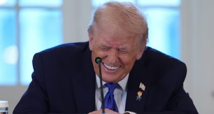 ट्रंप ने खुद को घोषित किया वेनेजुएला का कार्यकारी राष्ट्रपति