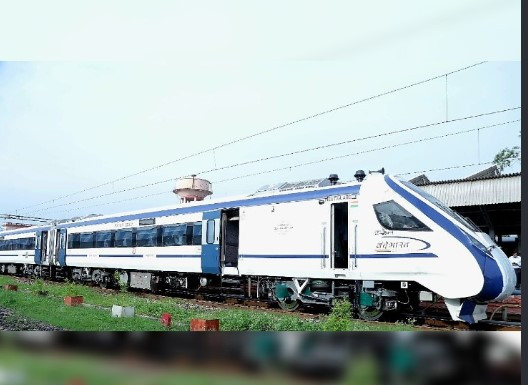 180 किमी/घंटा की रफ्तार से दौड़ी नई वंदे भारत चेयर कार: नागदा-कोटा-सवाई माधोपुर रूट पर हाई-स्पीड ट्रायल सफल