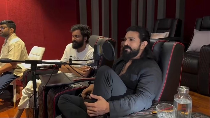 ‘पेड्डी’ डबिंग अपडेट: राम चरण ने पूरी की अपनी डबिंग, मेकर्स ने शेयर किया सेशन का BTS वीडियो