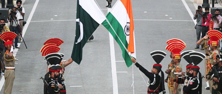 भारत ने पाक राजनयिक को पाकिस्तान जेल में बंद नागरिकों की सूची सौंपी